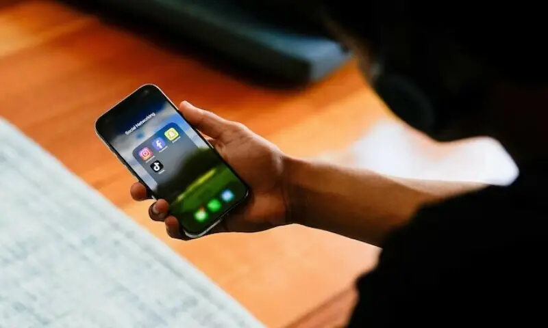 Punjab Assembly resolution seeks ban on social media accounts of kids under 16