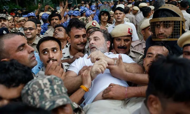 Indian opposition leader Rahul Gandhi arrested outside PM Modi's Delhi residence amid mass protest