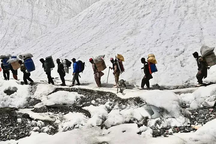 Climbers from four countries summit Gasherbrum-II