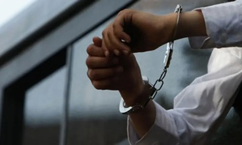 Police get custody of five MQM-L men in decade-old terrorism case