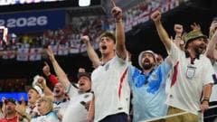 'The perfect football song': Why England fans and players love Wonderwall